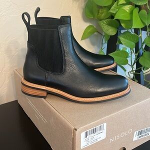 Brand New, never worn. Nisolo black Carmen Chelsea boots size 7.5.